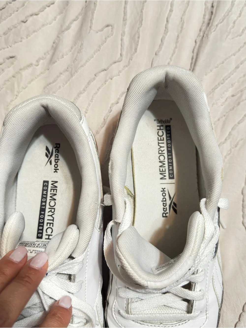 Reebok classic low